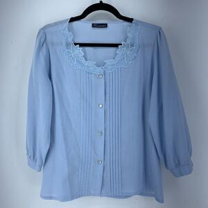 Kemmerer Womens Medium Button Up Blouse Pintuck Floral Appliqué Cottagecore Blue